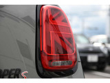 ボディカラーやグレード、お好みで簡単に交換できるのが、NEW MINIの良いところ!オプションでいろいろなカラーや柄がお選びいただけて、オリジナリティーを追求できるのも魅力の一つです!