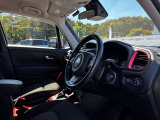 愛車のシート・インテリアをキレイなまま保つことができるルームコーティングをおすすめしております。本革シートだけでなくファブリックシートのお車でも効果を発揮致します。