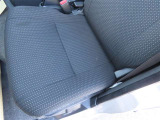 トヨタ高品質Car洗浄「まるまるクリン」は、3つのルームクリンと3つのボディクリンで内外装をまるごと本格洗浄。ボディもシートも車内も、隅々まで爽やかキレイです。