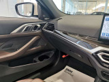 BMWプレミアムセレクション前橋では、高年式低走行モデルからMモデル、年式が経ちなかなかディーラーでは見かけないモデルまで幅広いラインナップで認定中古車を取り扱っております。品質に自信があります。