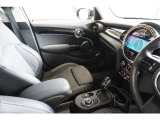 ※車両詳細はMINI NEXT.Niigata TEL:025-280-1557へどうぞお気軽にお問い合わせ下さい!!