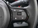 アダプティブクルーズコントロールが装備されており、高速道路での疲労軽減と燃費運転に貢献します!