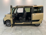 お客様にぴったりなおクルマをお選びいただけますように様々な展示車をご用意致しております!ダイハツの軽自動車だけではなく、他メーカー車やコンパクトカー・ミニバンなども数多く取り揃えております!