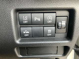 運転者に優しいスイッチ類の配置です。