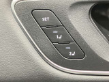 車を家族での共有する場合などに便利なパーソナルドライビングポジションメモリー