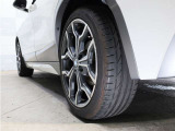 下取買取車両候補の詳細をぜひ教えてください!バイク、トラックまでなんでも大歓迎です。ローン残債が残っている車両の下取手続もお任せください。