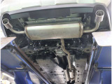 キズやへこみなど一目でわかる『車両検査証明書』を発行します。