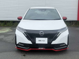 お車でお越しの際は、【東名・厚木IC】【圏央道・厚木南IC】より、R129を平塚方向へまっすぐ3〜4km(約10分程)です。
