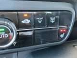 運転席シートヒーターもついてますのでいつでも快適です。