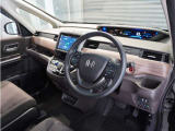 車両本体価格以外に必要な諸費用を含めたお支払総額を表示しています。車両本体価格は安いけれど諸費用が高い!!なんてことにならないよう購入に必要な金額=総額をご確認ください。