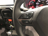 【ステアリングスイッチ】左です。ハンドルから手を離さず、運転に集中したまま手元でオーディオ操作等ができます。
