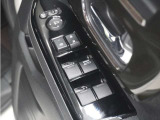 ◆パワーウィンドウスイッチ◆運転席から全席の窓の開閉操作を行うことが出来いつでも換気ができます!