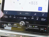 オートエアコンで車内はいつでも快適です♪