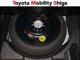 スペアタイヤ装着車です。もしもの時に安心ですね。