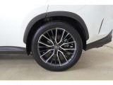 235/50R20