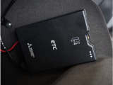 【ETC】今や高速道路走行時の必需品、ETCが付いています。通行料金の割引やスマートICの通過に欠かせません。