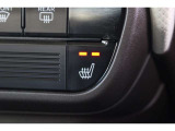 運転席2段階の温度調整が可能なシートヒーターを装備。寒い冬でも快適に過ごせます。