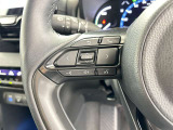 ステアリングスイッチ装備!運転しながら手元でオーディオの操作などができます。
