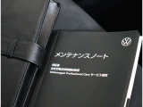 ■各種書類関係 取扱説明書をはじめ、保証書、メンテナンスノートなど各種書類を備えております。認定中古車ならではの安心。