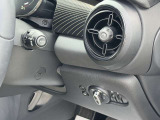こちらのお車はMINI NEXT鶴ヶ島に展示中です。☆お問合せをお待ちしてます!