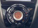オートエアコン付ですので快適な車内温度を保てます。