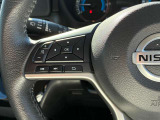 ハンドルには各種スイッチがありますが、運転中でも操作がしやすくなっております。
