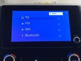 ブルートゥースに接続することにより、スマホに入ったお気に入りの音楽を車内で楽しむことができます♪あると本当に便利な機能になっています!
