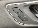 車を家族での共有する場合などに便利なパーソナルドライビングポジションメモリー