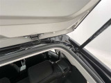 バックドアの右側のヒンジ部分!見えないところもキレイになっています!