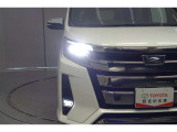 話題のLEDヘッドランプが採用されております! 省電力で長寿命、しかもとても明るく熱くなりにくい性質を持ったライトになります。虫も寄ってきにくい性質も持っております。