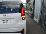 後続車からの視認性も良くスタイリッシュなLEDテールランプ