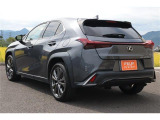 車の性能、装備品の品質、走行テストなどお客様に「徹底した安心」を届ける為、仕入から納車まで最大9回の品質検査を行い、当社独自の基準にクリアした車両のみ販売。中古車は第三者品質評価書全車両取得済