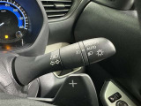 【オートライト】車外の明るさに応じて自動的にライトの点灯・消灯をしてくれます