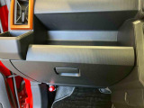 新車・中古車の販売だけでなく、メンテナンス(点検、車検、修理)、部品販売、レンタリース、JAF取扱い、損保(自動車保険) 各種保険代理店保険の加入などお車に関することに対応しております。