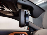 【ミラー型ETC】ETC車載器が見えない為、スタイリッシュでありながら盗難を防止。汎用ではグローブBOX内に搭載が多いのでグローブボックス内の容量確保にも繋がります。