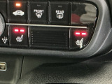 【シートヒーター】雨の日や冷えた車内でも、シートの座面をやさしく温め快適な運転をサポート。