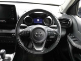 各操作スイッチなどもハンドルから手を放すことなく操作可能で安全運転に支援いたします!