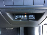 ETCが装着されています。再セットアップ後高速道路の料金所をノンストップで通過できて大変便利です。