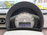 視認性のいいスピードメーターです。入庫時走行距離34776キロです。