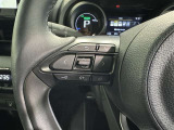 ステアリングスイッチ装備!運転しながら手元でオーディオの操作などができます。