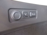 ラゲッジスペースにAC100V電源装備です