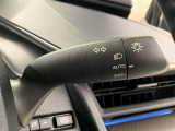 車外の明るさによって自動で点灯・消灯するオートライト