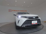 LEDヘッドライトです。デザイン性がよくとても明るいので、夜間の走行や悪天候でも安心です。しかも長寿命!