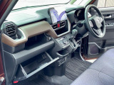 納車前に12ヶ月点検・ バッテリー交換・ワイパーゴム交換を実施しています。プロの整備士がきっちり点検したお車をお届けいたします!
