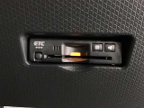 高速道路の料金支払いもスムーズに行えるETCを装備しています。快適なドライブをサポートします。