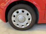 八光自動車社内でホイールキャップを塗装おこなっております。車体などご希望があれば塗装致します。