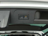 メーカー直営認定中古車 4モーション メーカー保有デモカー LEDライト デジタルコックピット 純正ナビゲーション ブルートゥース接続 カープレイアンドロイドオート対応 スマートキースペア有 オートゲート
