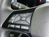 ステアリングスイッチ装備!運転しながら手元でオーディオの操作などができます。