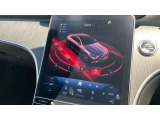 【DYNAMIC SELECT】選んだモードに応じてエンジン、トランスミッション、ステアリング、サスペンションの設定が統合制御されます。