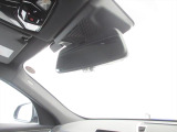 BMWのほぼすべてのモデルで、ETC2.0(DSRC対応)のETC車載器がルームミラーにスマートに内蔵されています。
